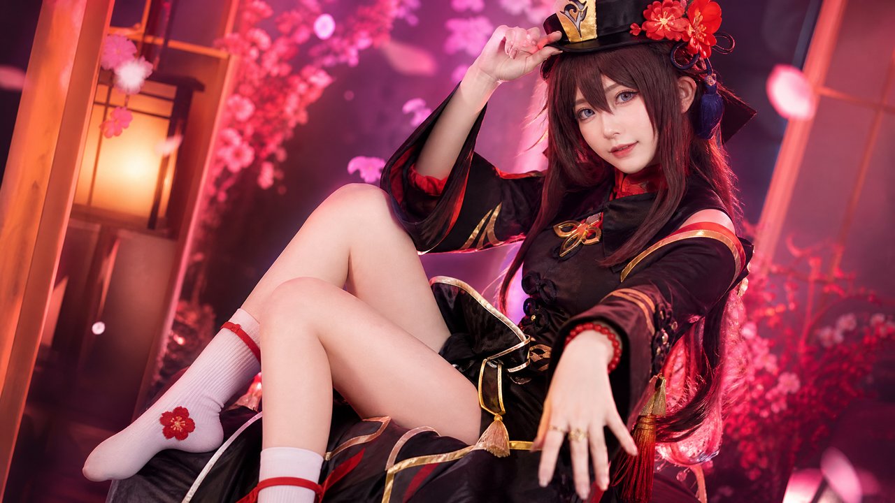 老虎菜cosplay视频